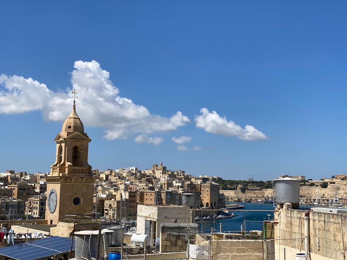 The Knight - Heritage & Art Home At Birgu Square Exterior photo